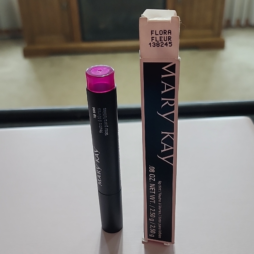 Mary Kay Flora Purple Pink Lip Tint lipstick coloring Flawless Finish